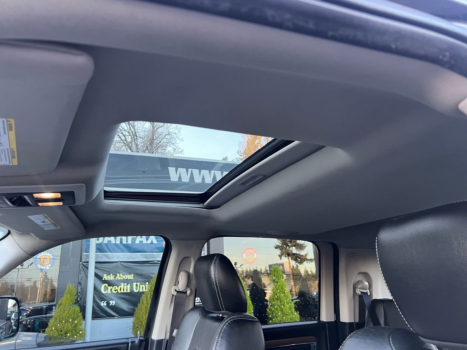 Used 2015 RAM 3500 Laramie w/ Black Appearance Group image 22