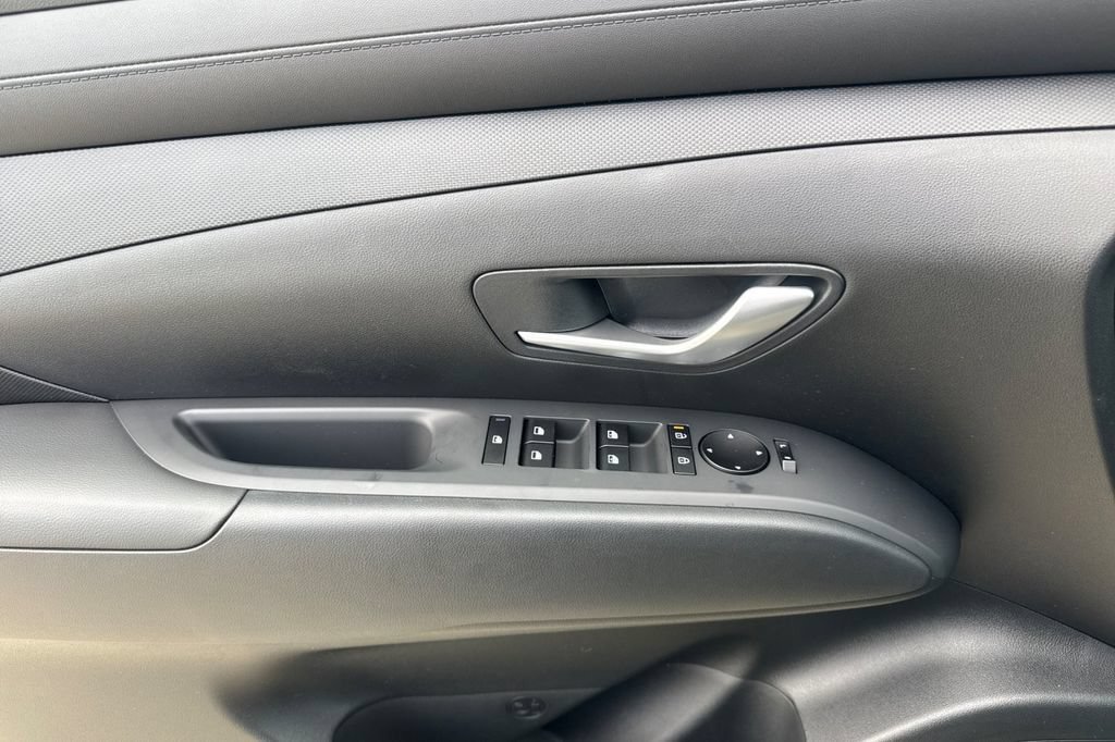 New 2026 Hyundai Tucson SEL FWD image 11