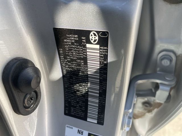 Used 2024 Toyota Corolla SE image 32