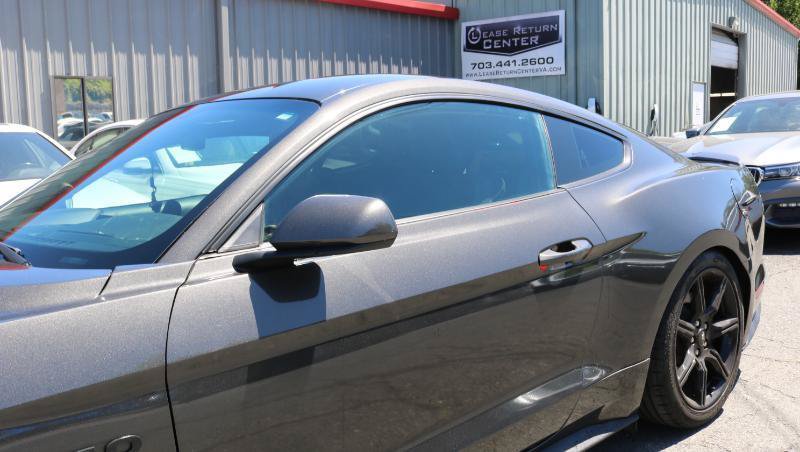 Used 2020 Ford Mustang GT RWD image 3
