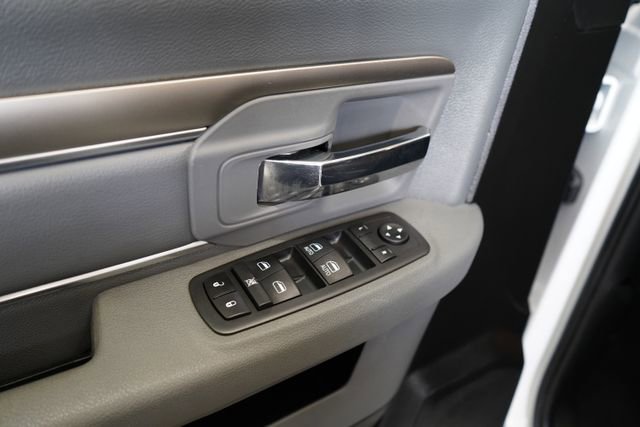 Used 2020 RAM 1500 Classic Warlock AWD/4WD image 10