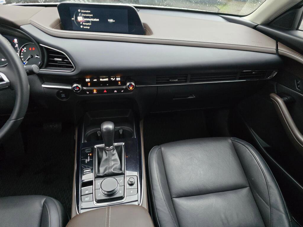 Used 2022 MAZDA CX-30 AWD 2.5 S w/ Premium Package image 13