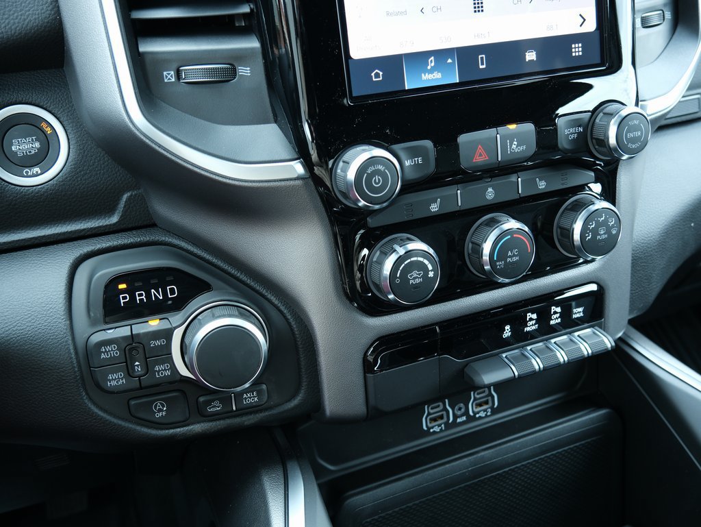 New 2026 RAM 1500 Big Horn AWD/4WD image 21