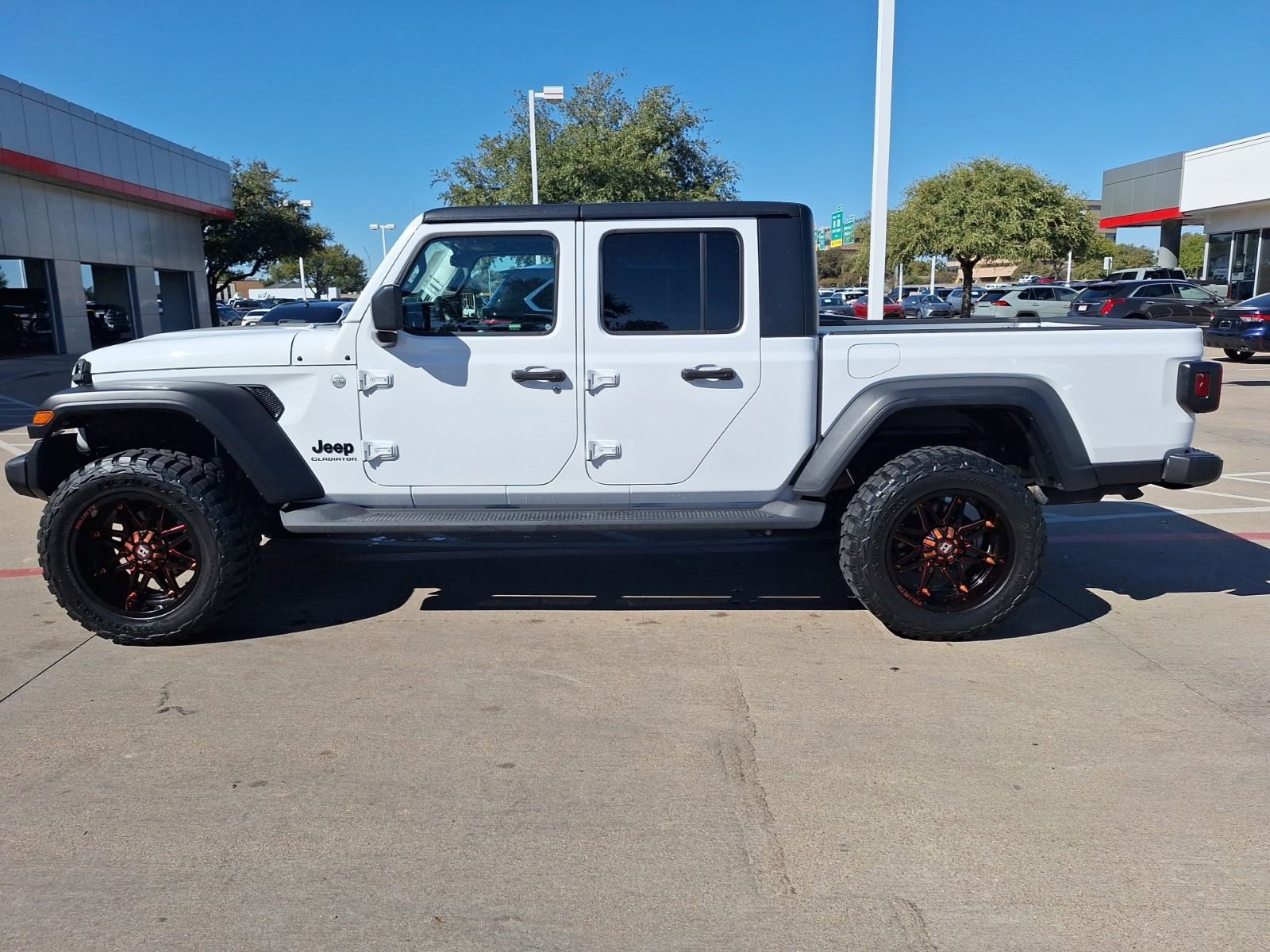 Used 2020 Jeep Gladiator Sport w/ Quick Order Package 24S image 3