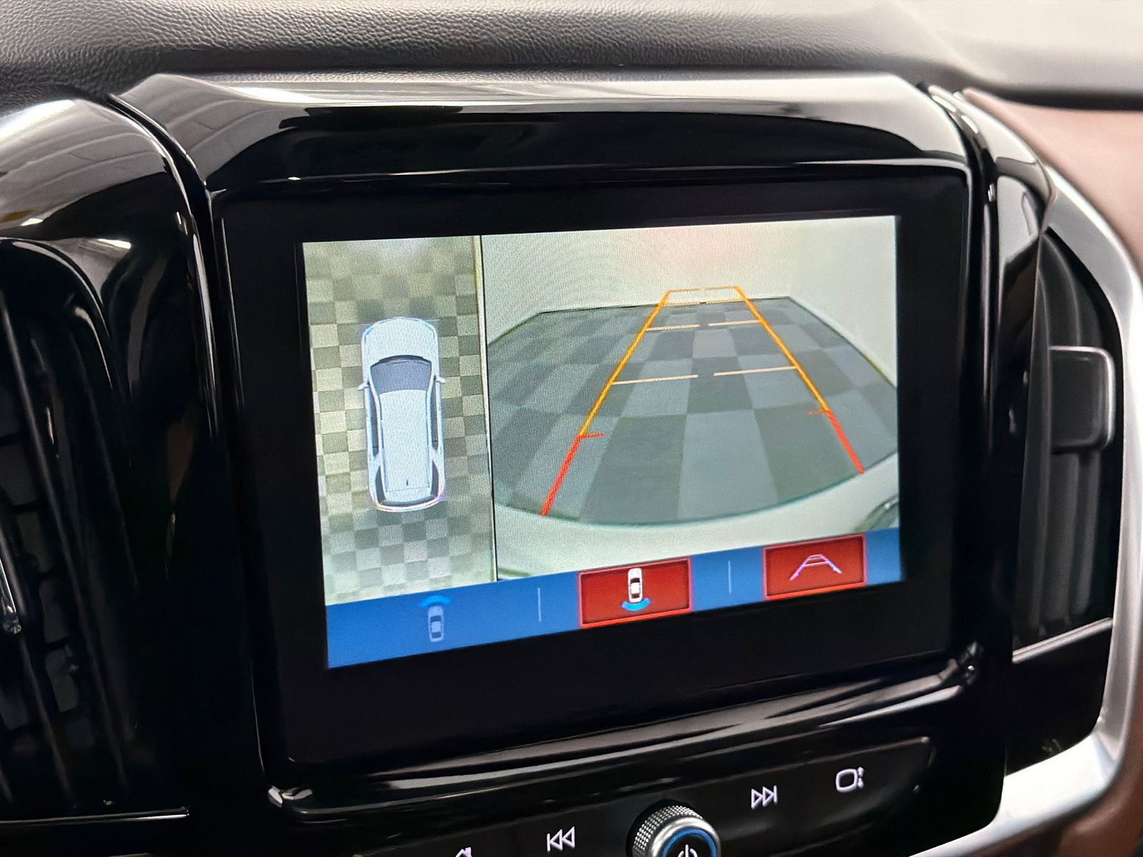 Used 2018 Chevrolet Traverse High Country w/ LPO, Floor Liner Package image 29