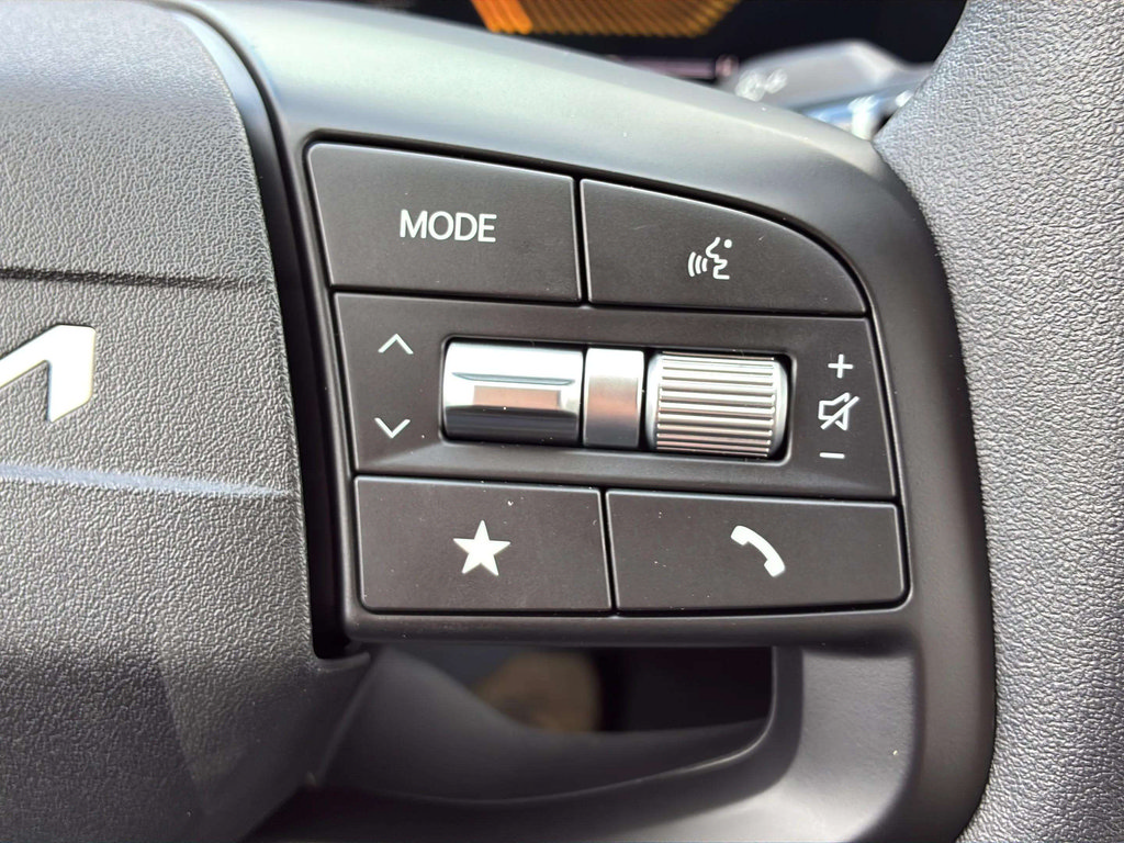 Used 2025 Kia K4 FWD image 28