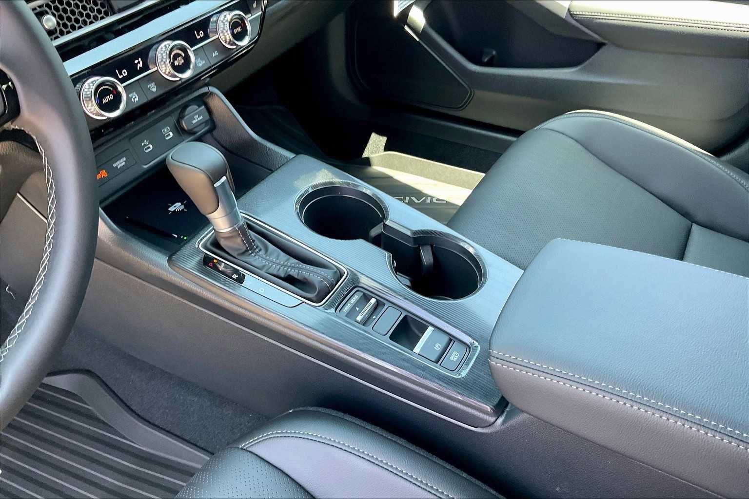 New 2026 Honda Civic Sport Touring image 7