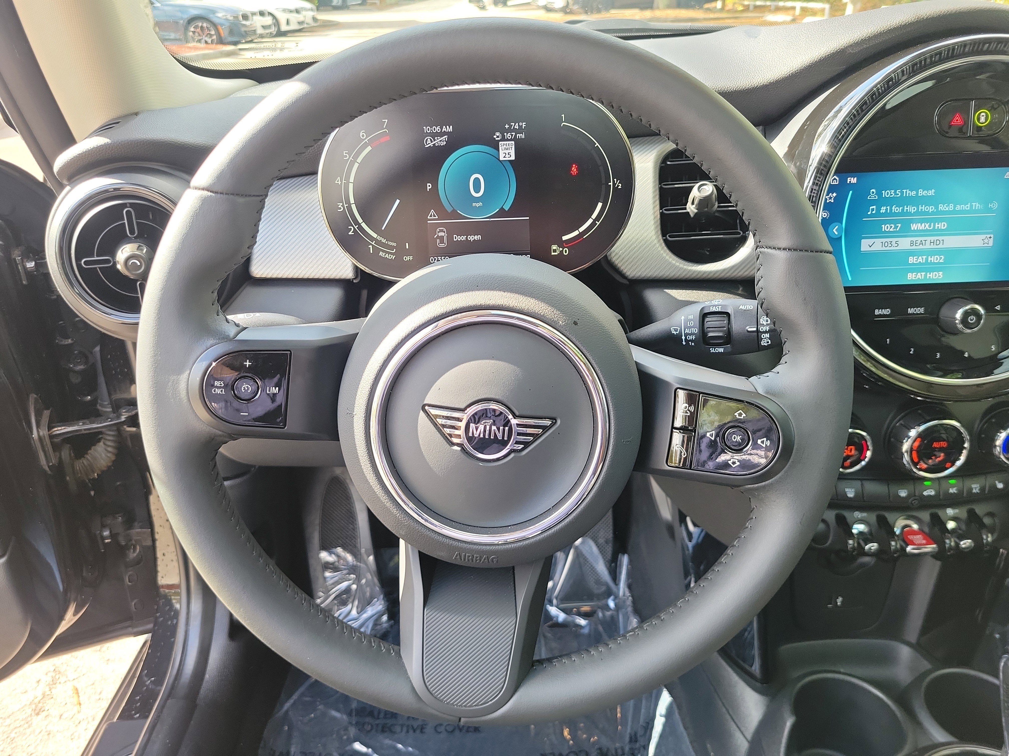 Used 2024 MINI Cooper 2-Door Hardtop image 19