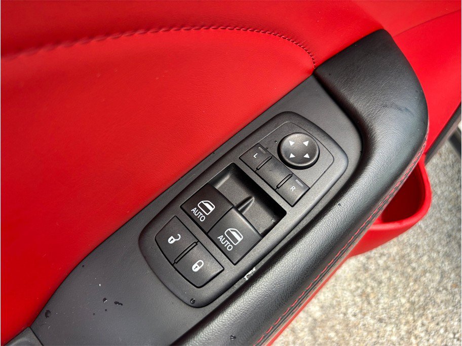 Used 2015 Dodge Challenger R/T Scat Pack w/ Leather Interior Group RWD image 26