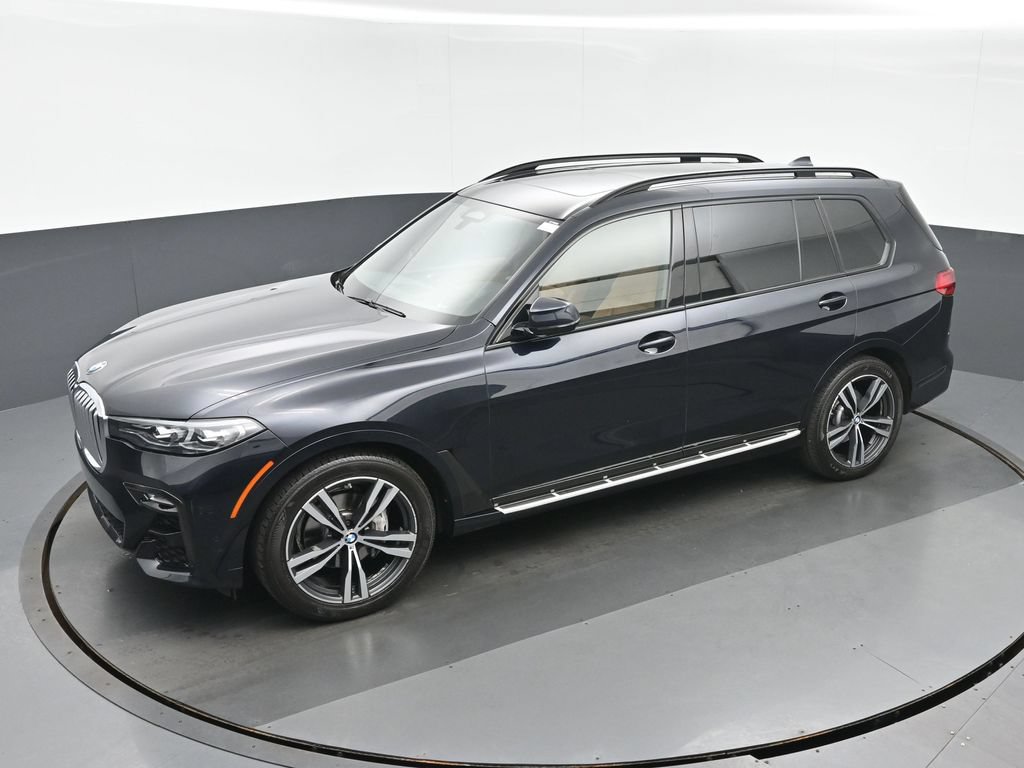 Used 2021 BMW X7 xDrive40i w/ M Sport Package AWD/4WD image 14