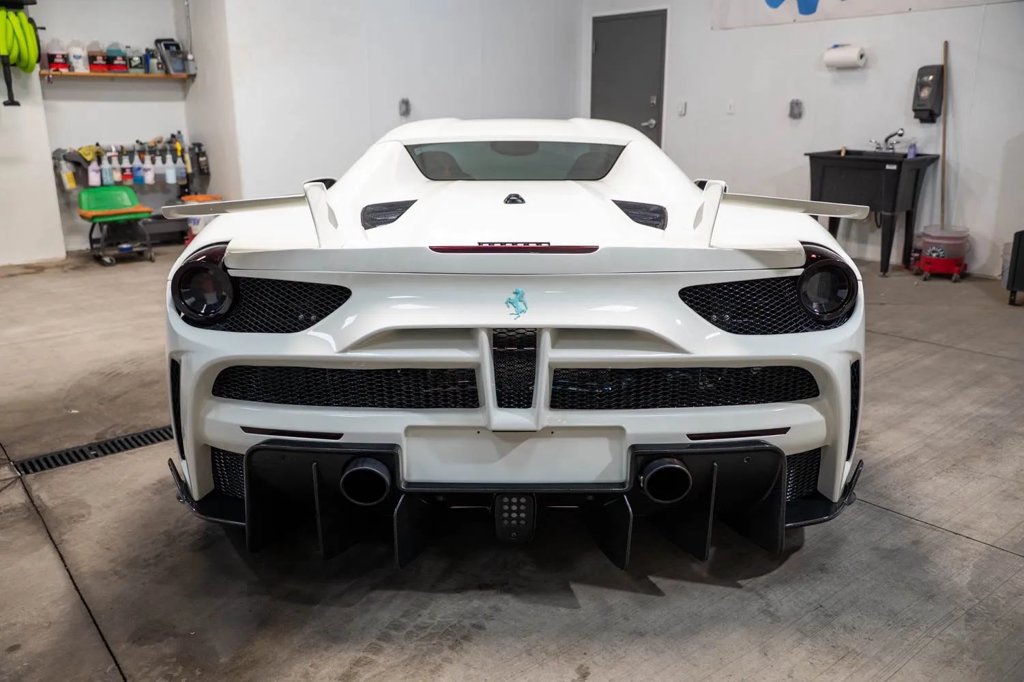 Used 2016 Ferrari 488 Spider RWD image 4