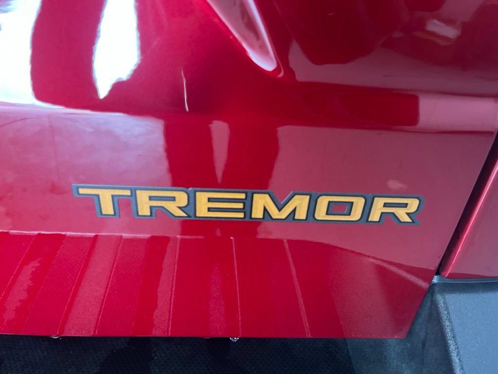 Used 2025 Ford Maverick Tremor AWD/4WD image 46