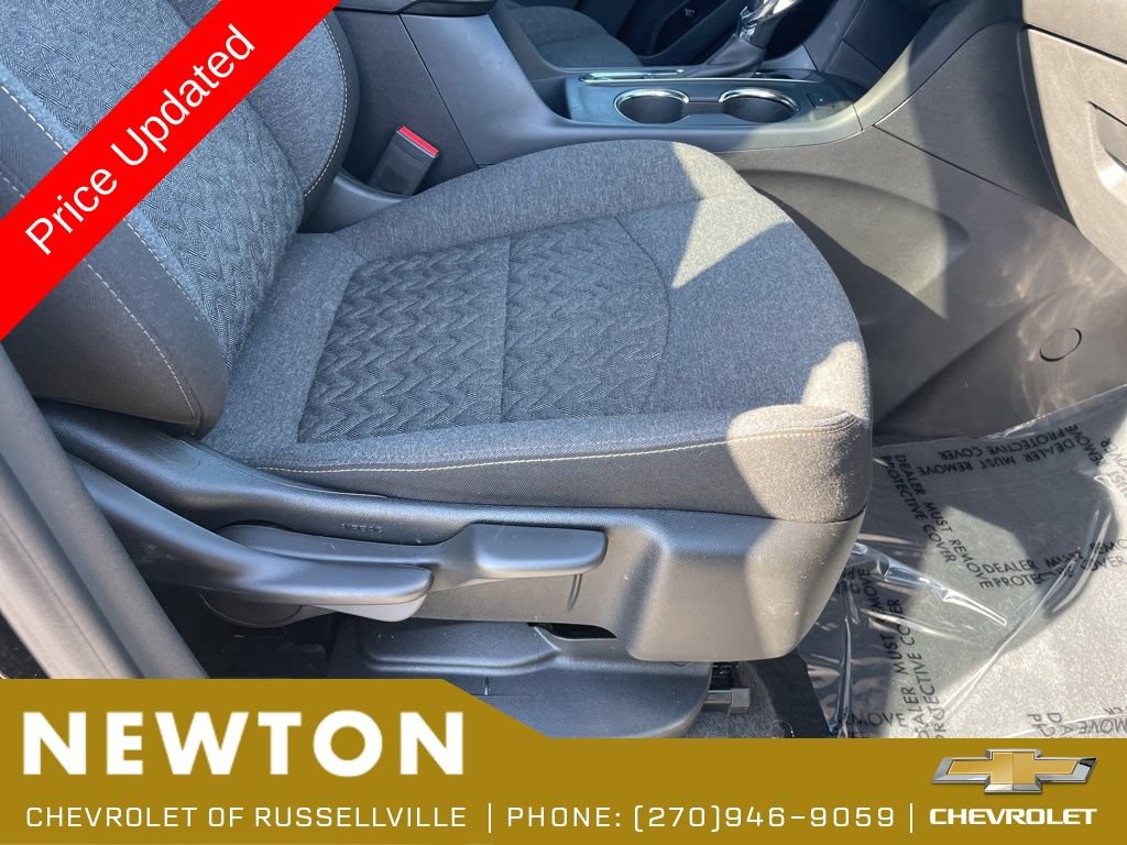 Used 2024 Chevrolet Equinox LT w/ LPO, Floor Liner Package FWD image 23