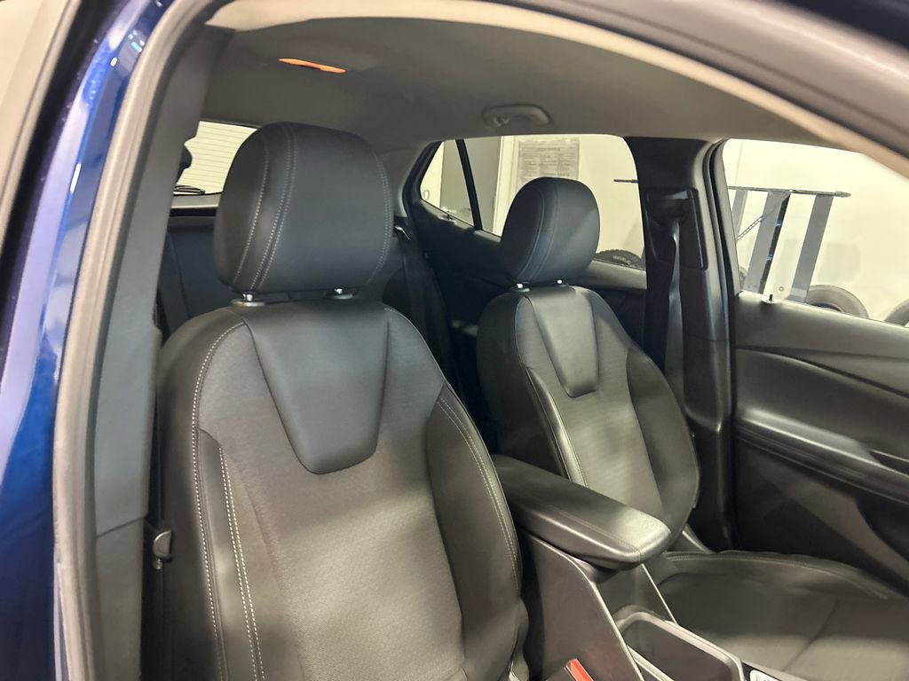 Used 2022 Buick Encore GX Preferred image 32