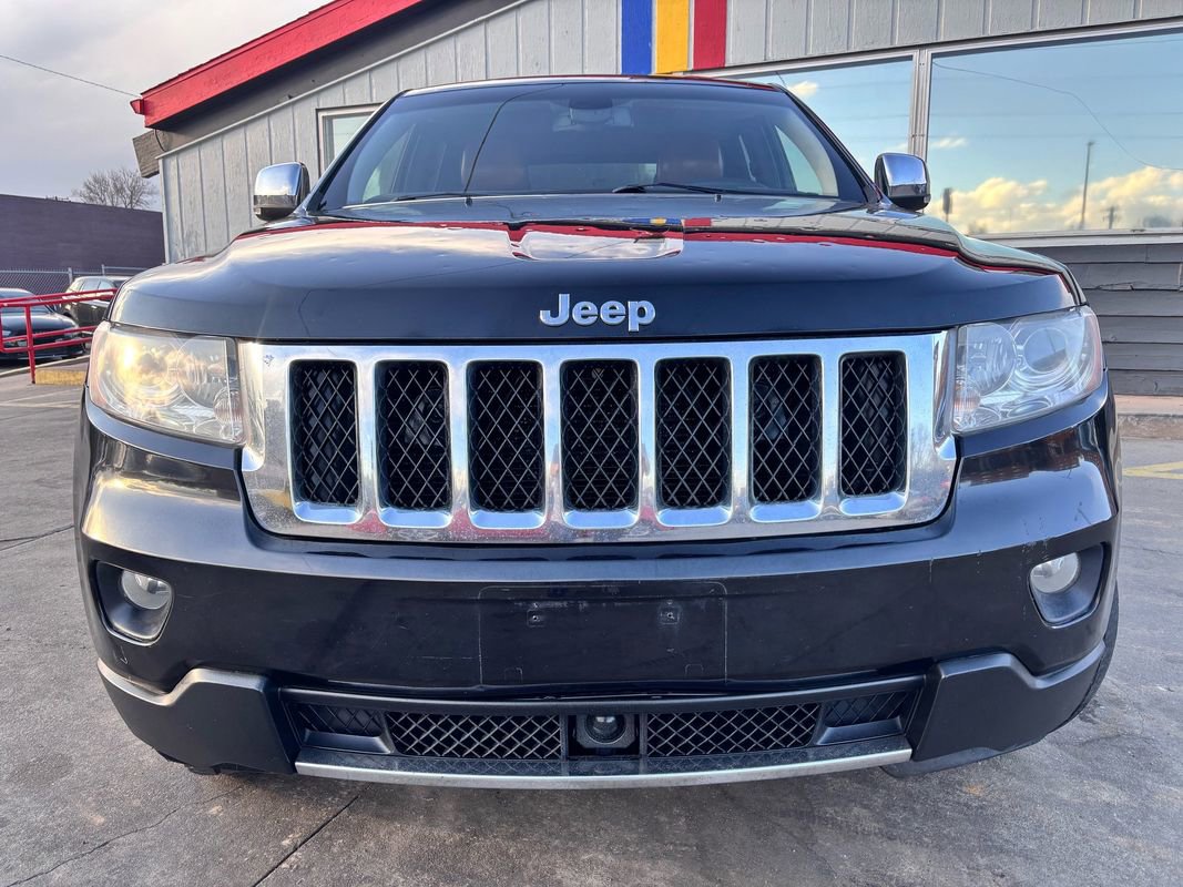 Used 2012 Jeep Grand Cherokee Overland image 2