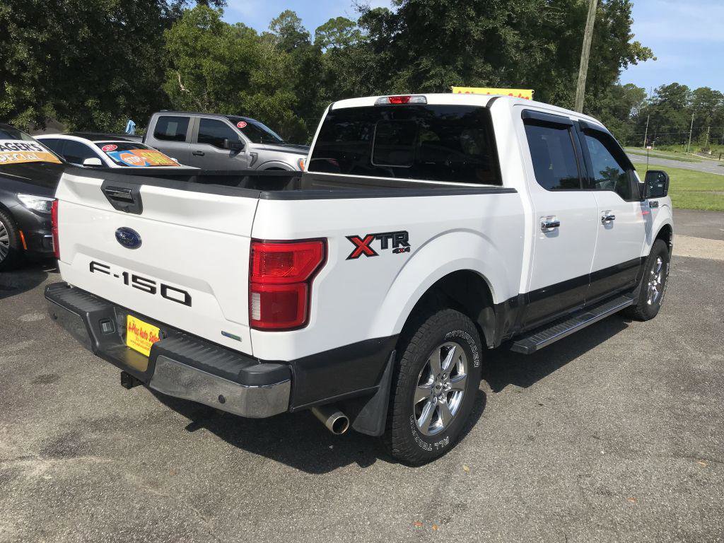 Used 2018 Ford F150 XLT w/ Equipment Group 302A Luxury image 4