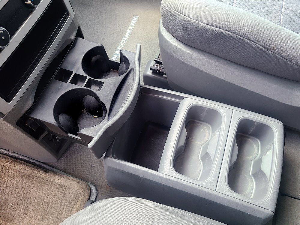 Used 2009 Chrysler Town & Country LX w/ Entertainment Group #1 image 34