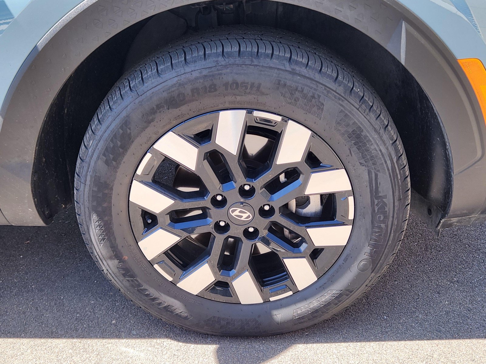 Certified 2025 Hyundai Santa Cruz SE AWD/4WD image 34