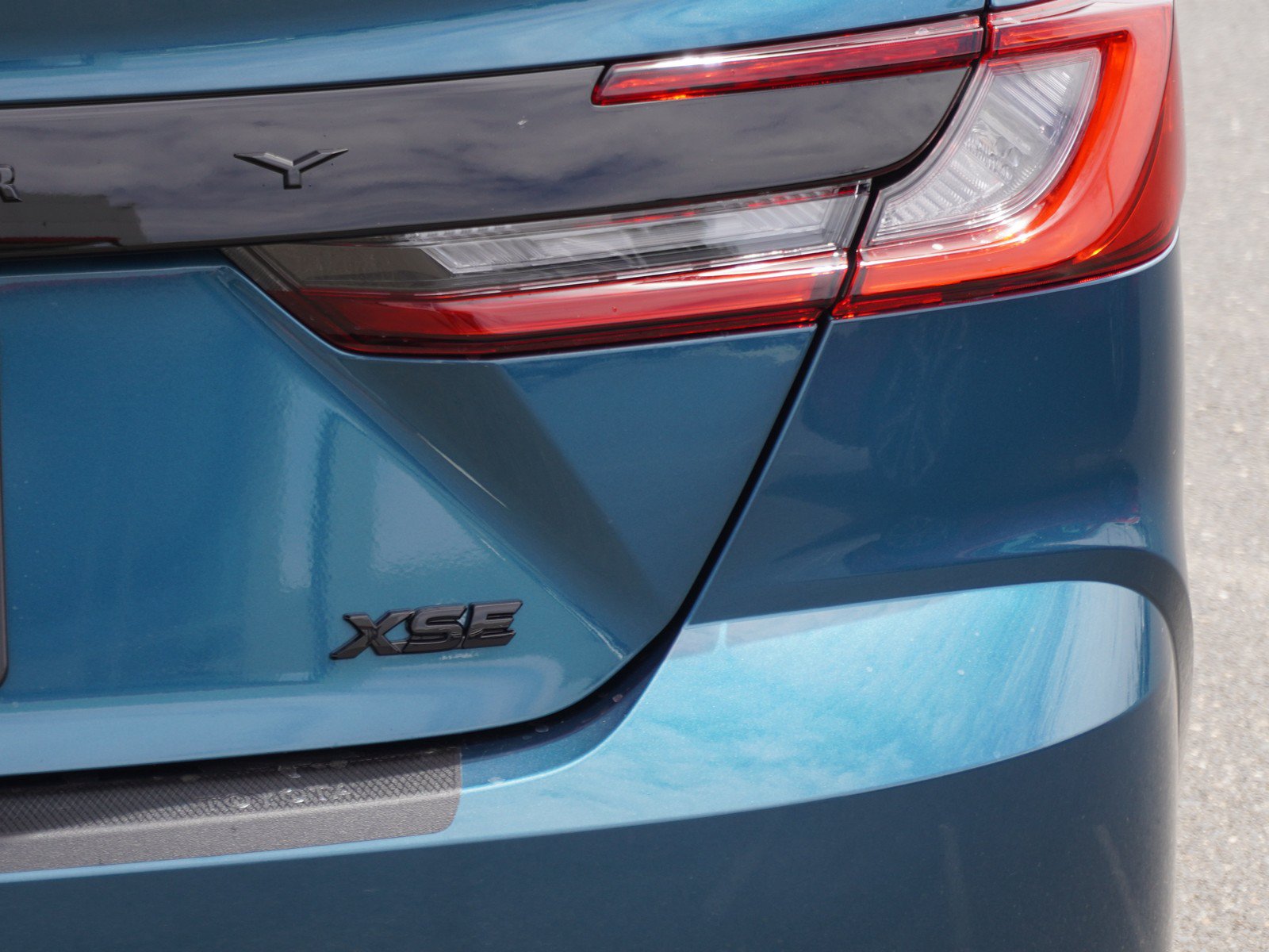 New 2026 Toyota Camry XSE FWD image 11