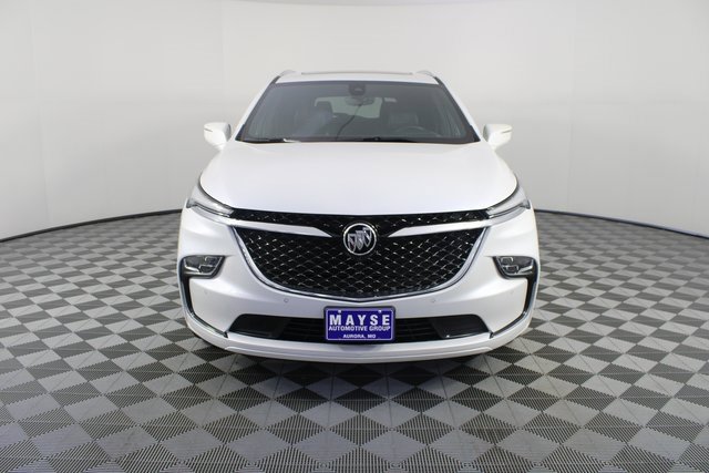 Used 2022 Buick Enclave Avenir w/ Avenir Technology Package image 33