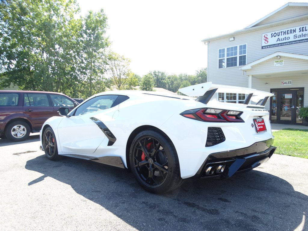 Used 2020 Chevrolet Corvette Stingray Premium Cpe w/ 3LT Preferred Equipment Group RWD image 8
