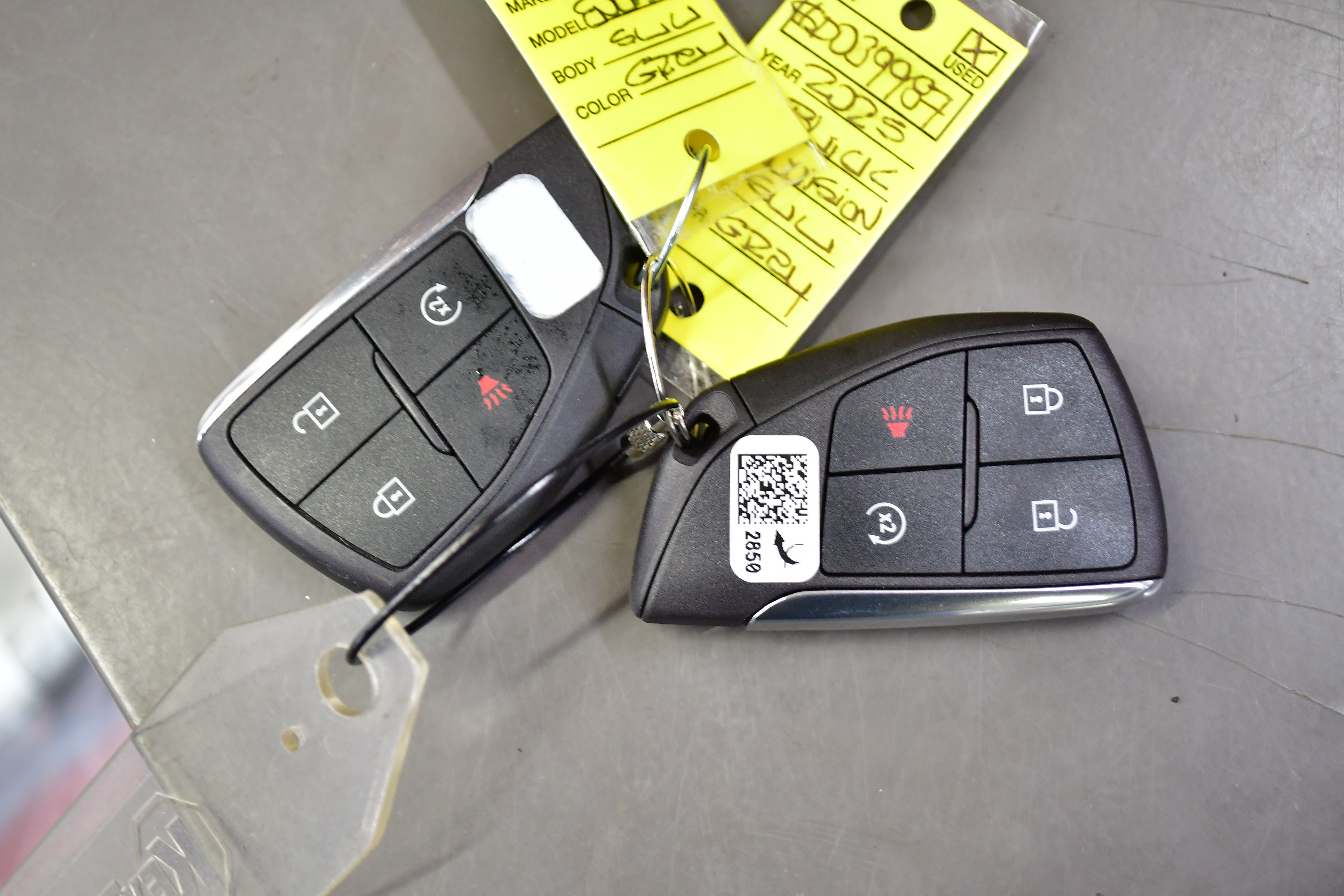 Used 2025 Buick Envision Preferred image 34