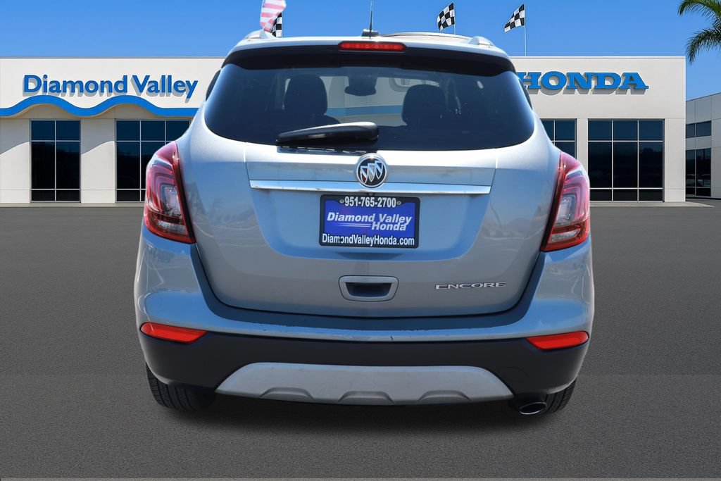 Used 2020 Buick Encore Preferred FWD image 5