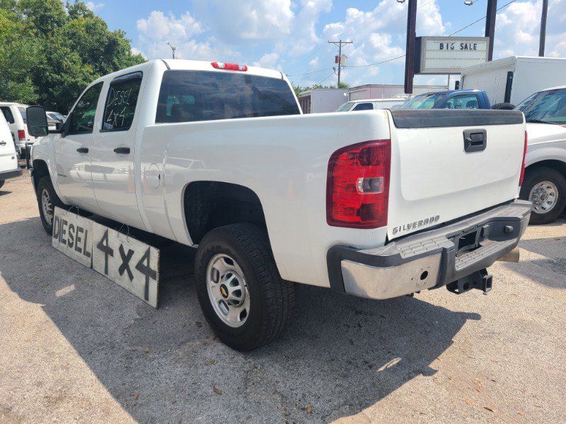 Used 2011 Chevrolet Silverado 2500 W/T image 3