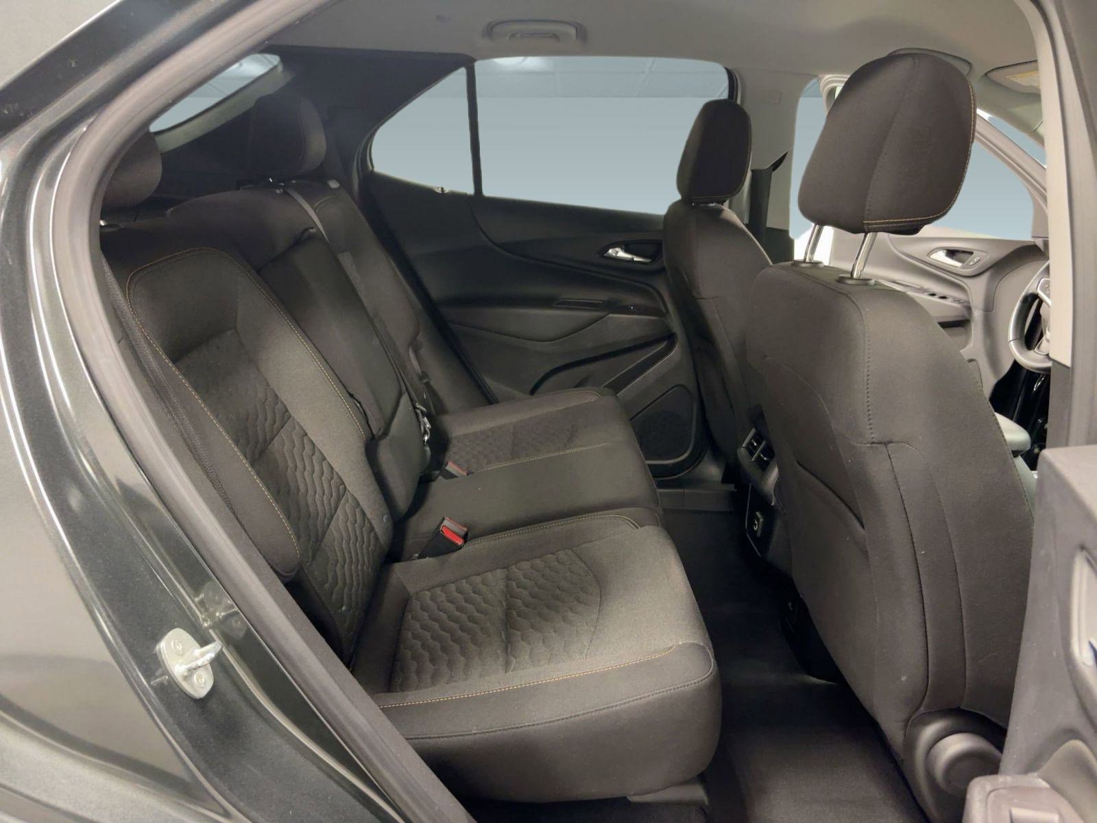 Used 2021 Chevrolet Equinox LT image 30
