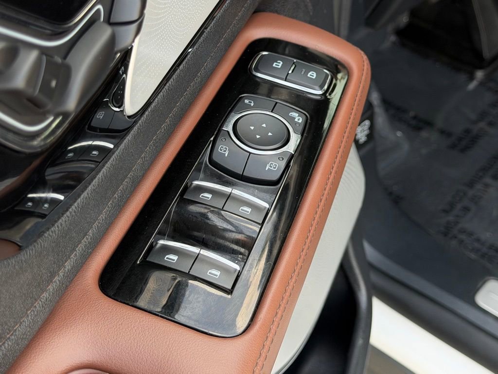 Used 2025 Lincoln Aviator Reserve w/ Equipment Group 201A image 16