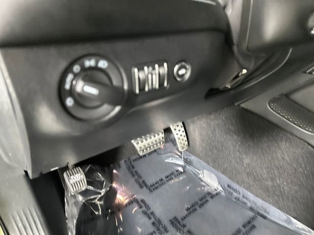 Used 2022 Dodge Challenger SRT Hellcat image 18