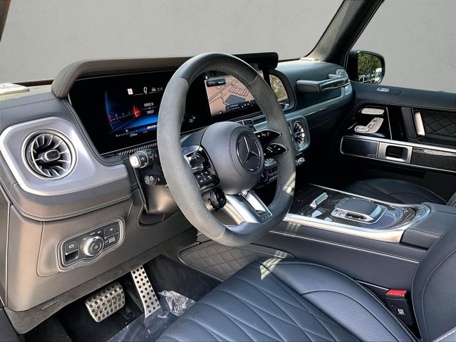 Used 2025 Mercedes-Benz G 63 AMG 4MATIC image 14