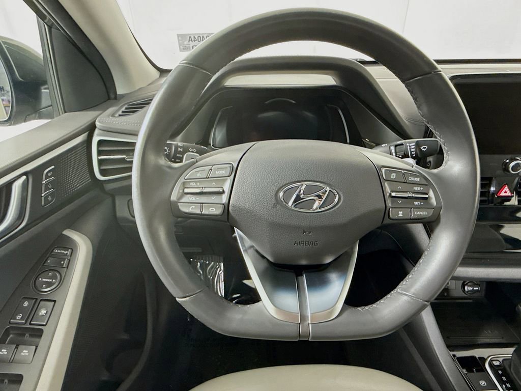 Used 2021 Hyundai Ioniq Limited image 14