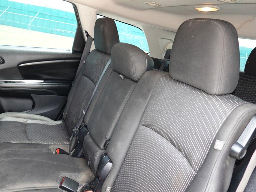 Used 2014 Dodge Journey American Value Package w/ Flexible Seating Group FWD image 18