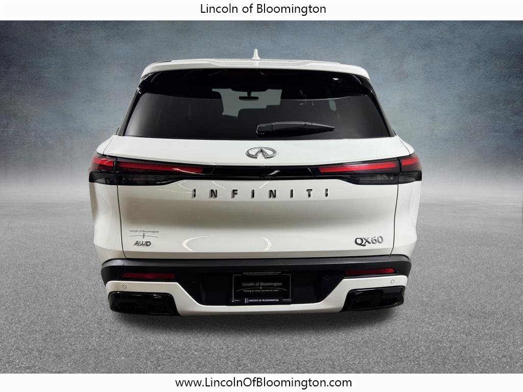 Used 2023 INFINITI QX60 Pure AWD/4WD image 4