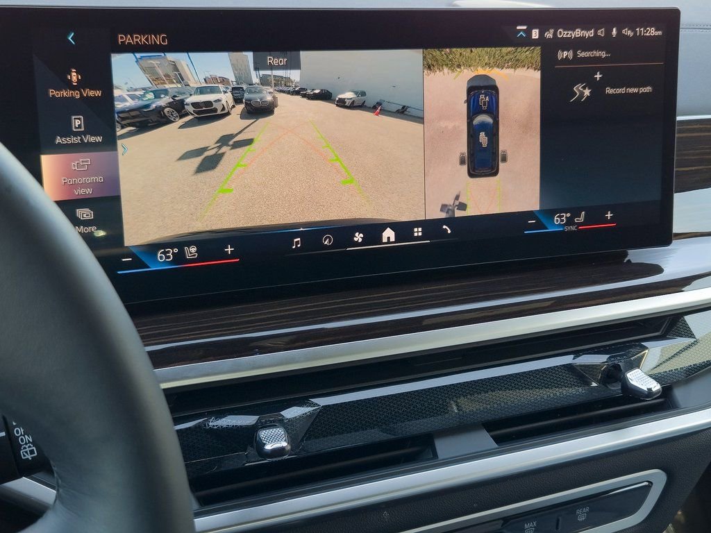 Used 2025 BMW X7 xDrive40i w/ M Sport Package image 15