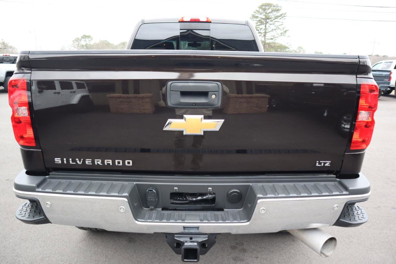 Used 2019 Chevrolet Silverado 2500 LTZ w/ Duramax Plus Package image 8