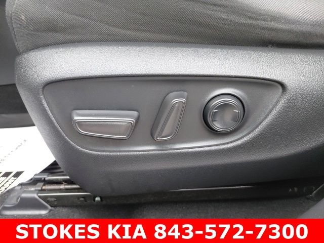Used 2021 Toyota RAV4 XLE FWD image 21