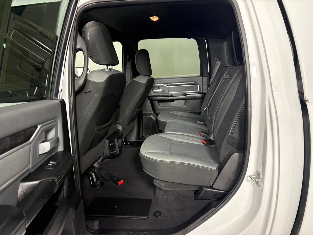 Used 2021 RAM 2500 Big Horn w/ Level 1 Equipment Group AWD/4WD image 28