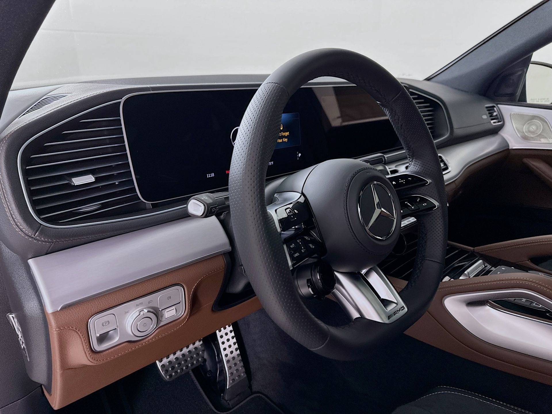 New 2026 Mercedes-Benz GLE 53 AMG 4MATIC Coupe image 10