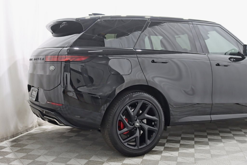Used 2023 Land Rover Range Rover Sport SE Dynamic AWD/4WD image 9