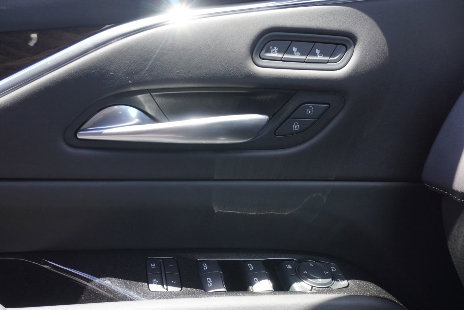 New 2024 Cadillac Escalade Sport Platinum w/ LPO, ONYX Package image 9