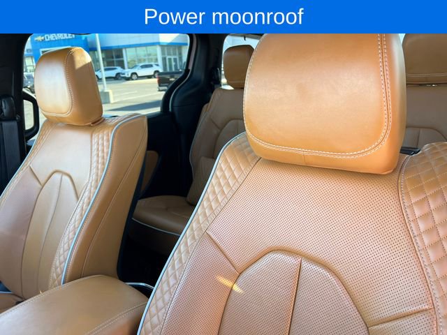 Used 2023 Chrysler Pacifica Pinnacle image 15