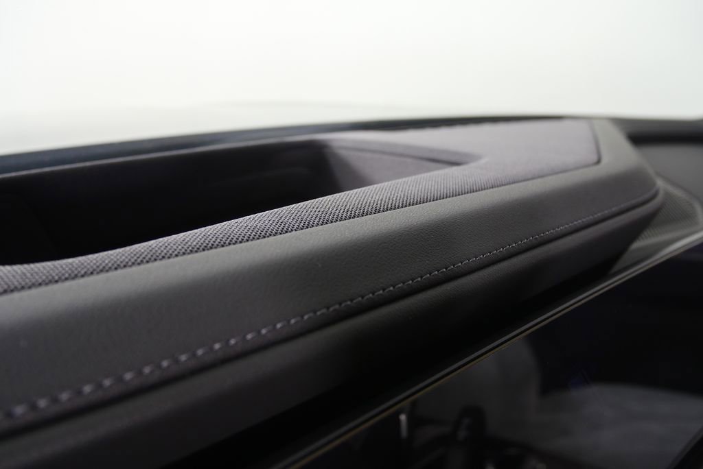 New 2026 BMW 760i xDrive w/ Executive Package image 20