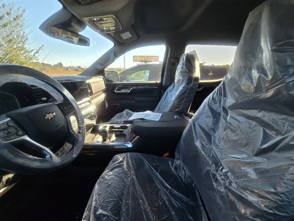 New 2026 Chevrolet Silverado 1500 LT image 4