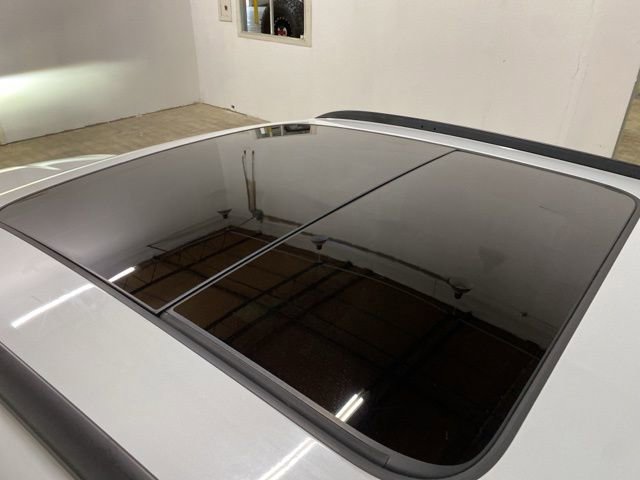 Used 2024 Audi Q8 e-tron Prestige w/ Prestige Package image 27