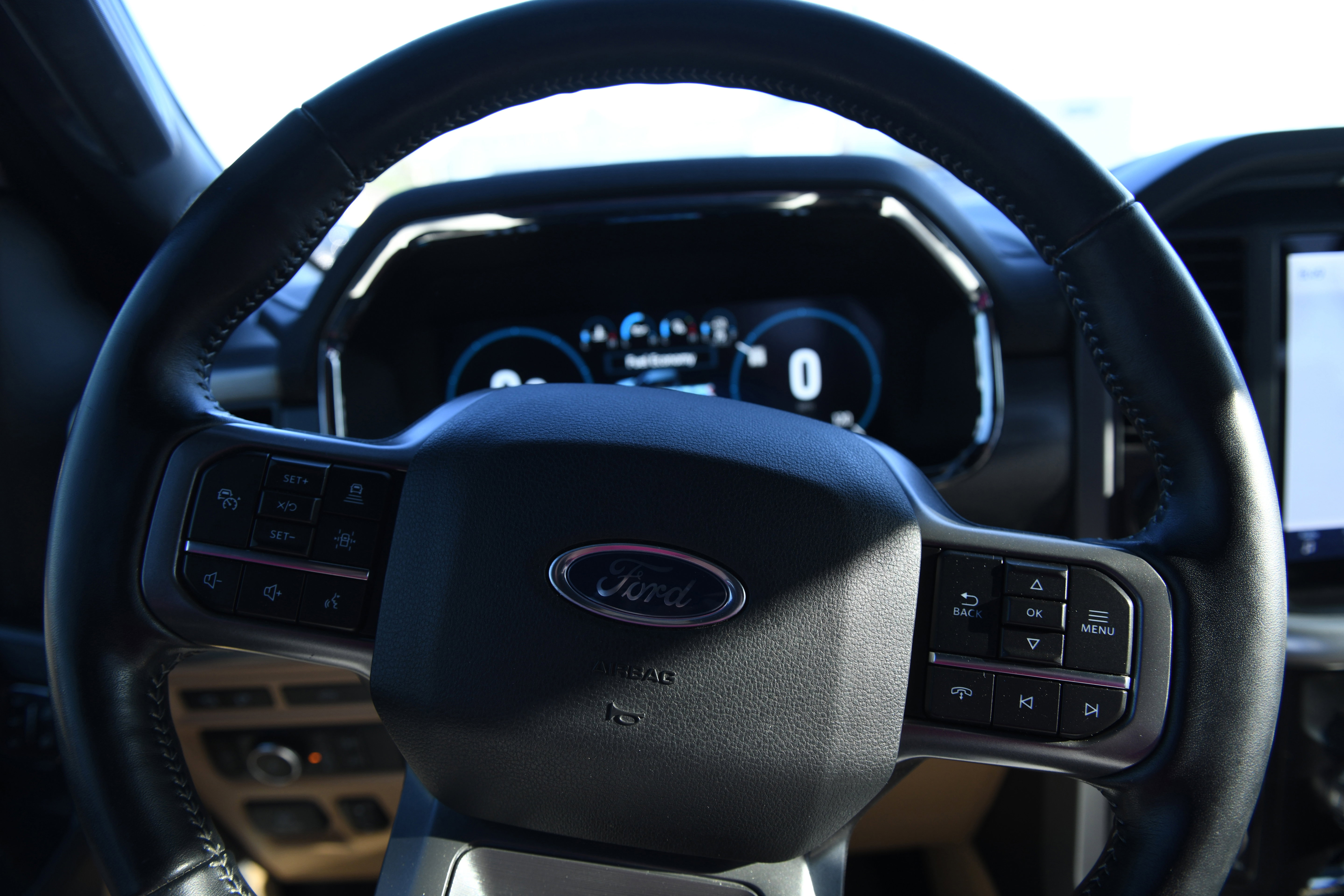 Used 2021 Ford F150 Lariat w/ Equipment Group 502A High AWD/4WD image 19
