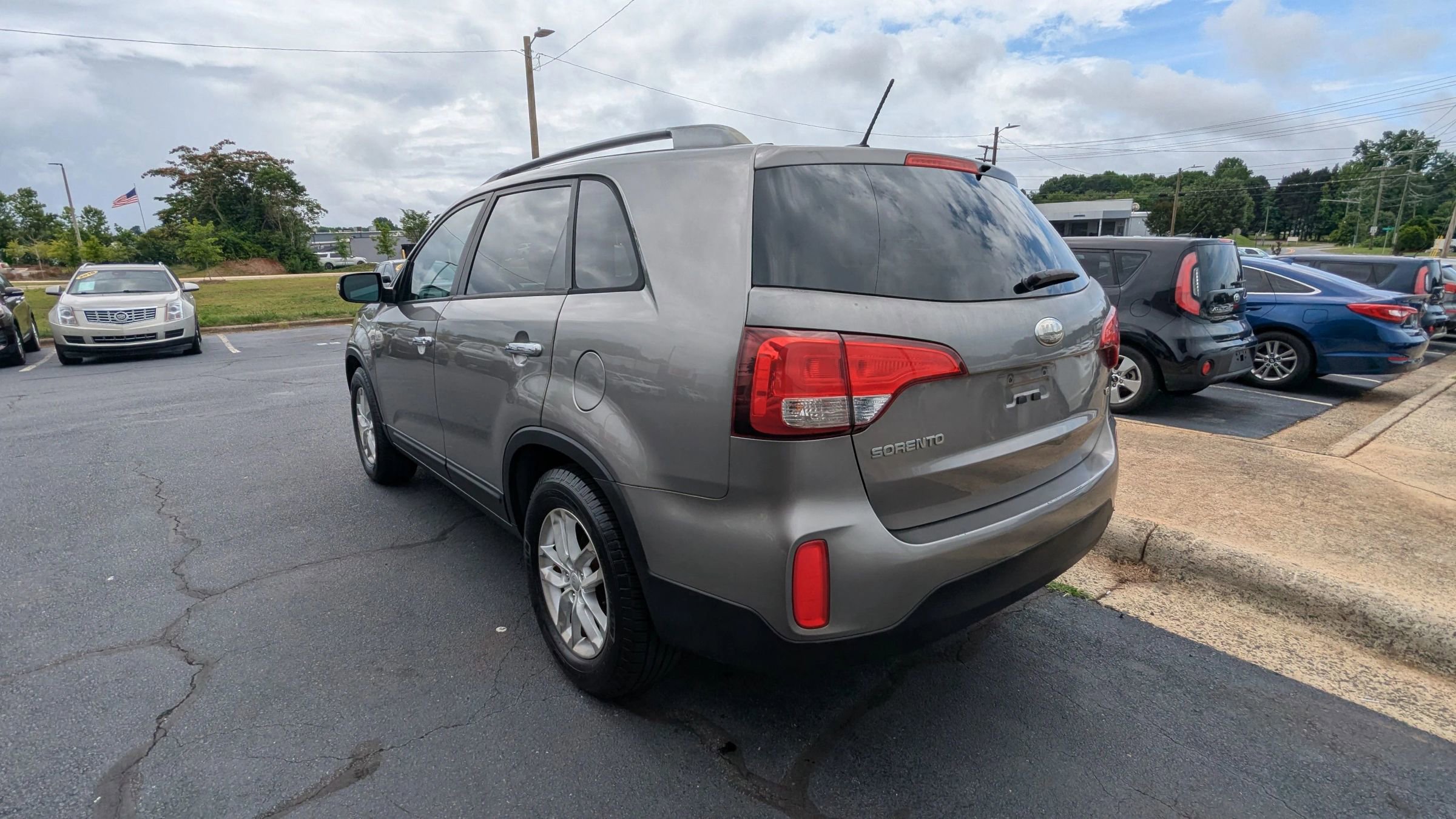 Used 2015 Kia Sorento LX FWD image 5