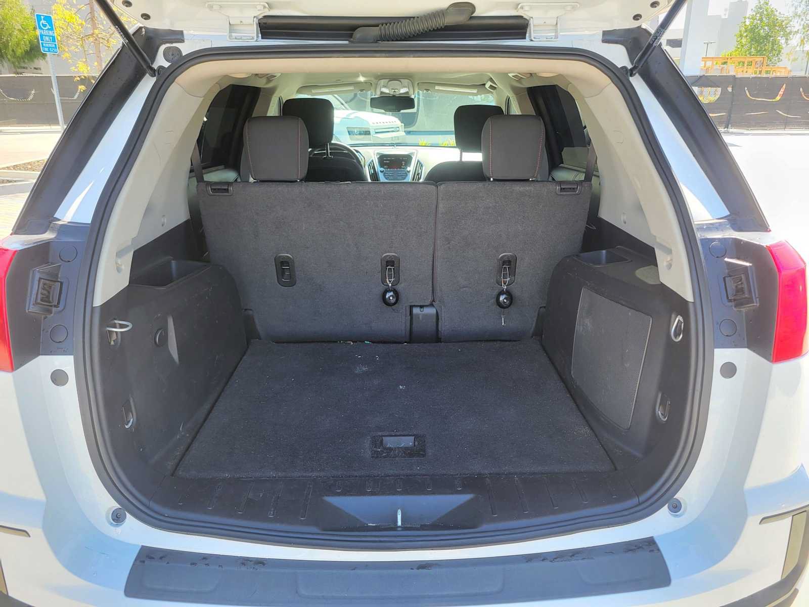Used 2016 GMC Terrain SLE FWD image 14