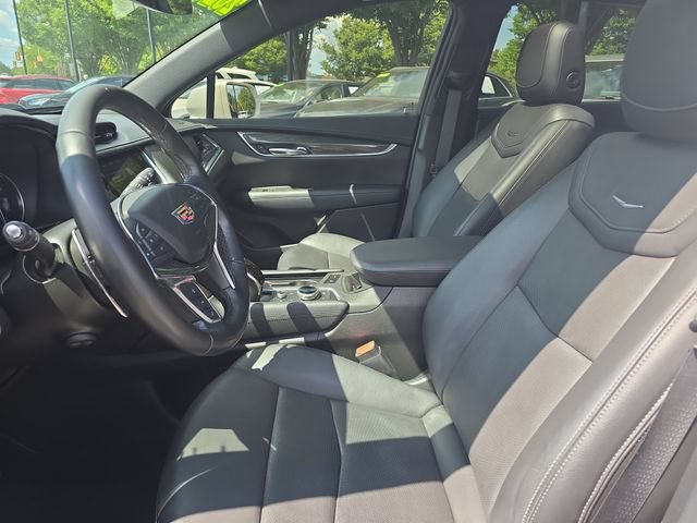 Used 2020 Cadillac XT5 Sportv w/ LPO, Floor Liner Package AWD/4WD image 5